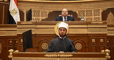 وزير الأوقاف يكشف تفاصيل