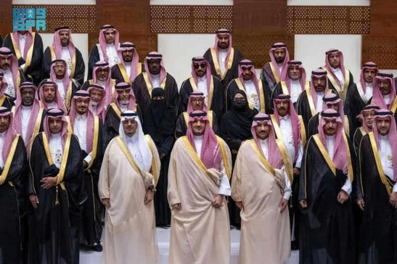 لقاء عبدالعزيز بن سعود مع متقاعدي الداخلية في مكة
