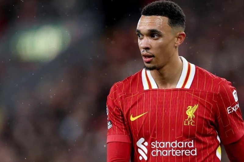 ليفربول يحدد خليفة أرنولد