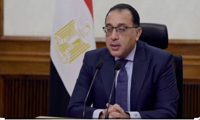 متابعة تنفيذ تطوير أرض