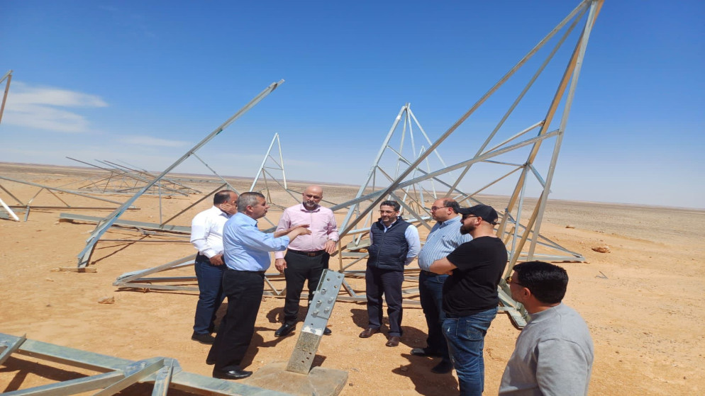 وزير الطاقة يتابع أعمال
