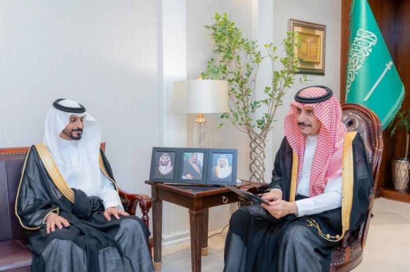 محافظ حفرالباطن يطلق الهوية