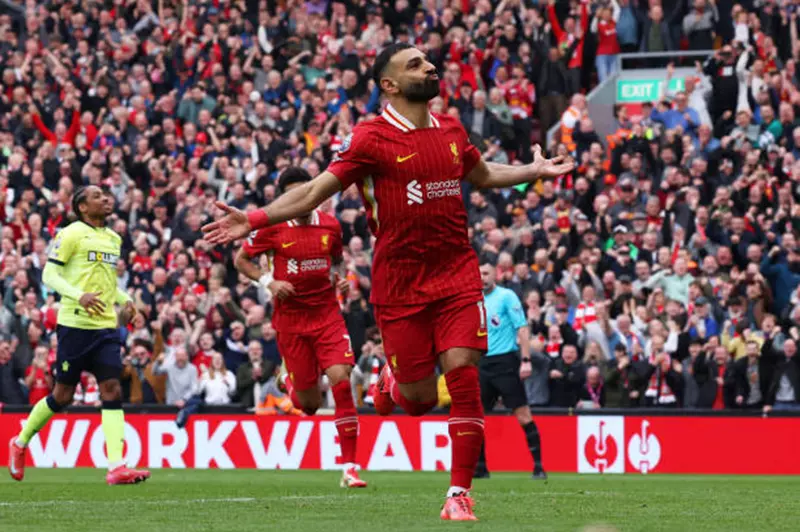 رسميًا.. محمد صلاح أفضل