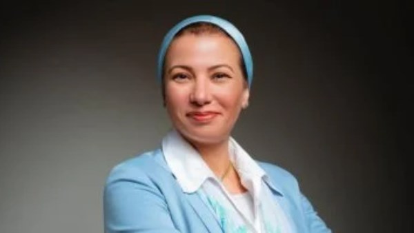 محمد ممدوح يهنئ ياسمين