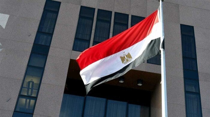 مصر ترسل قافلتين طبيتين