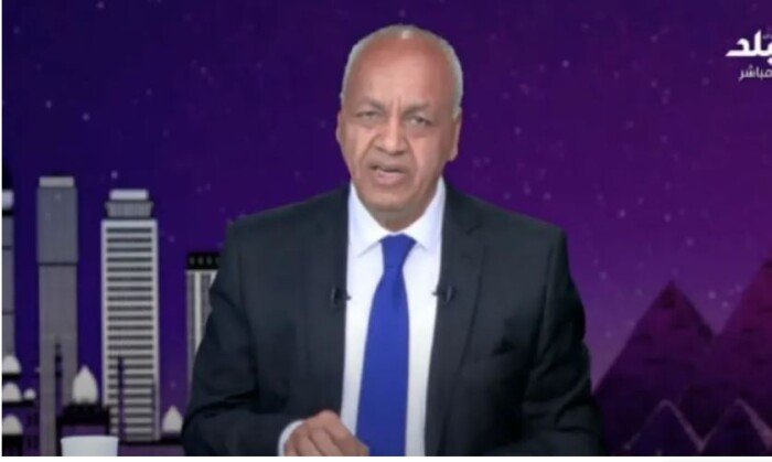 مصطفى بكري يرد على