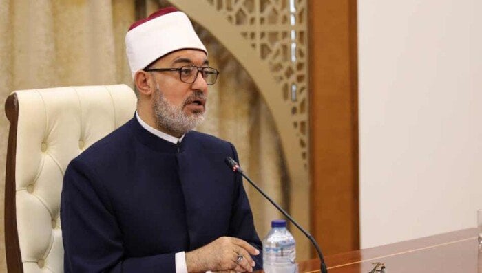 مفتي الجمهورية يؤكد: الصحافة