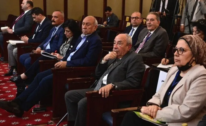 ممثل النقابة يؤكد: الصيدليات المؤجرة ليست مجرد علب دواء