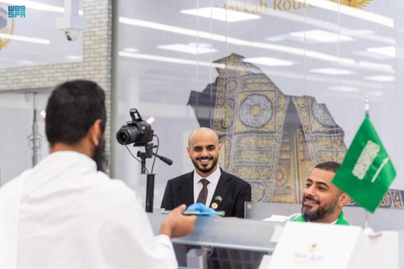 منسوبو الجوازات يعبّرون عن
