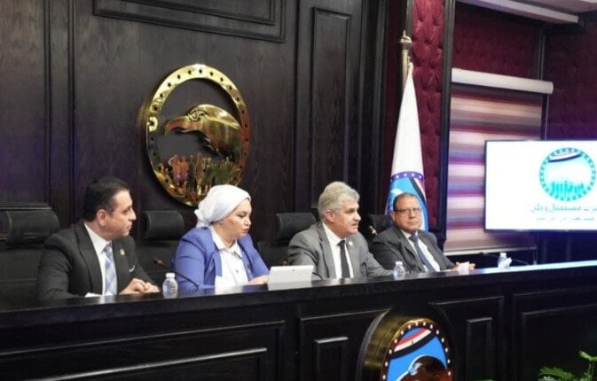ندوة تعريفية تناقش «قانون