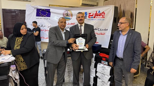 نقابة البناء والأخشاب تحتفل