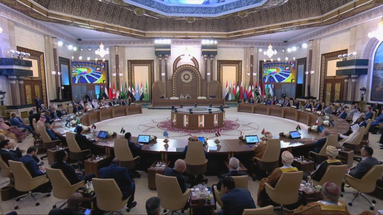 وزراء الخارجية العرب يجتمعون في بغداد للتحضير للقمة العربية