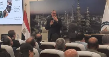 وزير البترول يكشف تحديات القطاع وآليات العمل والحلول بالأرقام