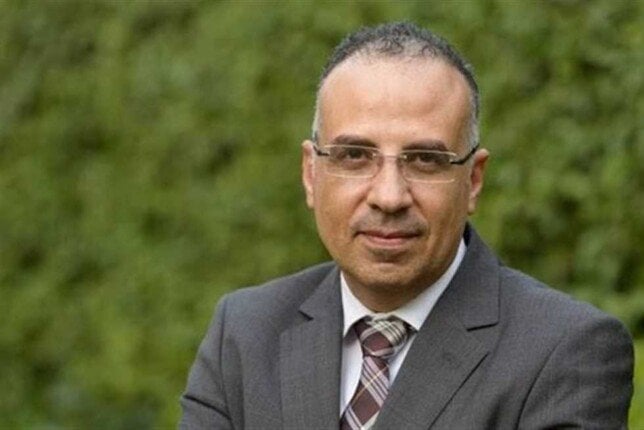 وزير الري يشارك في