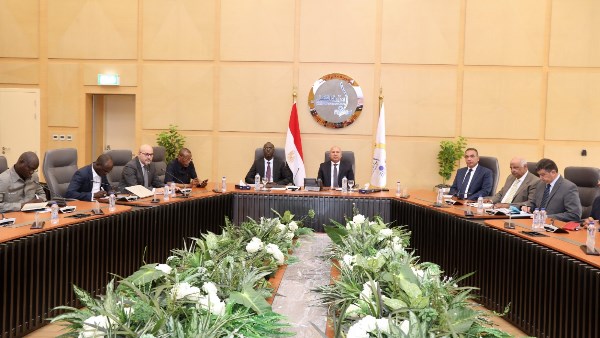 وزير النقل يؤكد استعداد