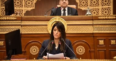 وزيرة التخطيط: الحكومة منحازة