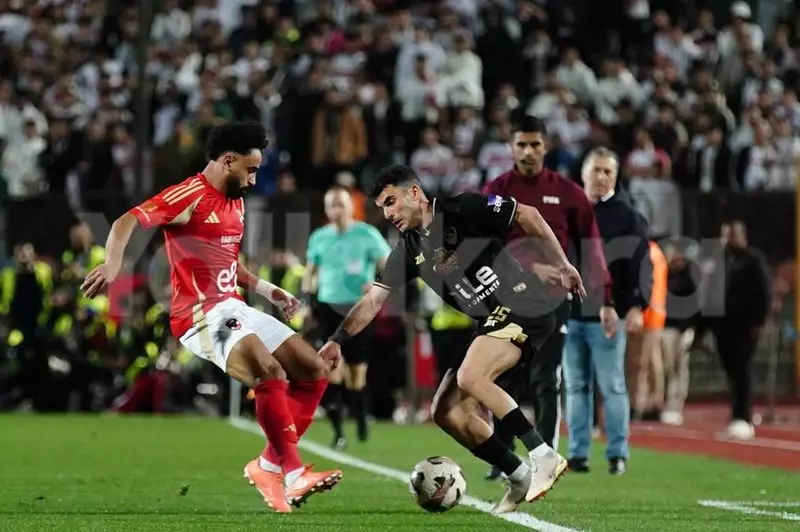 رئيس رابطة الأندية يكشف