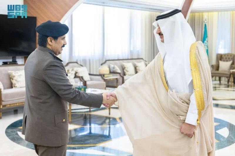 أمير الشرقية يثمن جهود