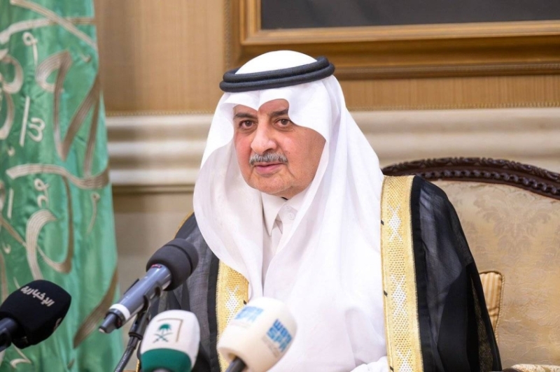 أمير تبوك يبرز فخر