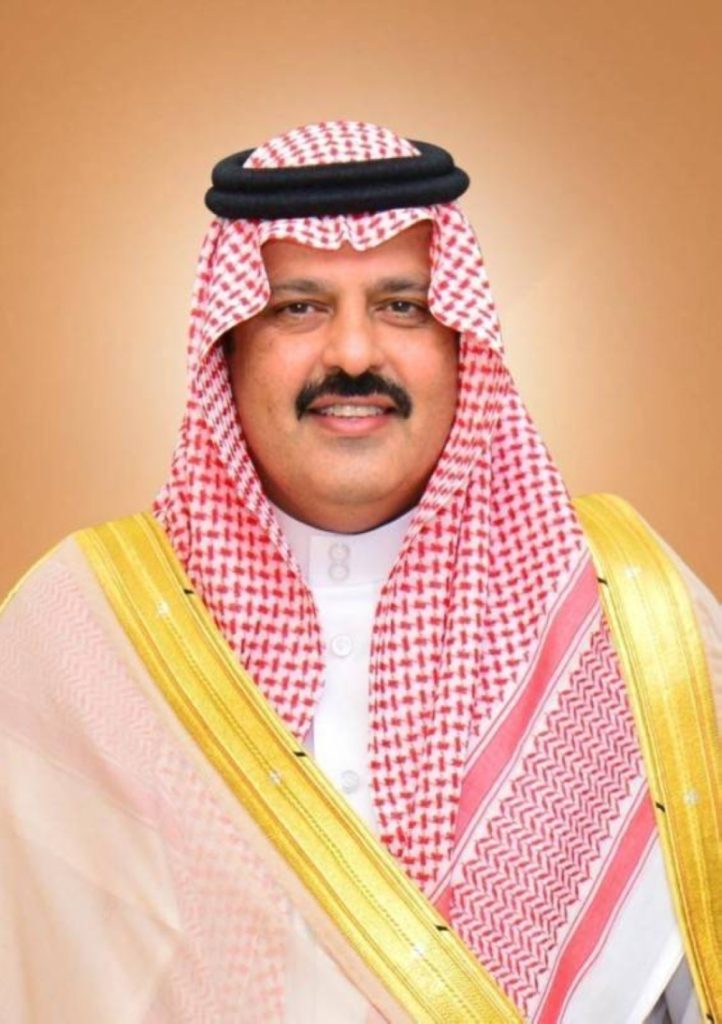 أمير حائل يبارك القيادة