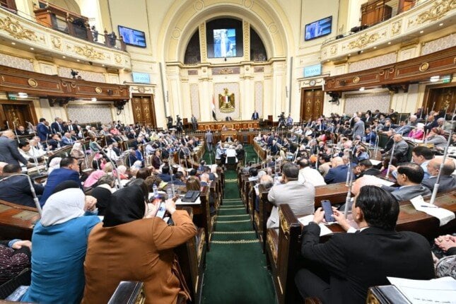 إحالة قانون تنظيم العلاقة