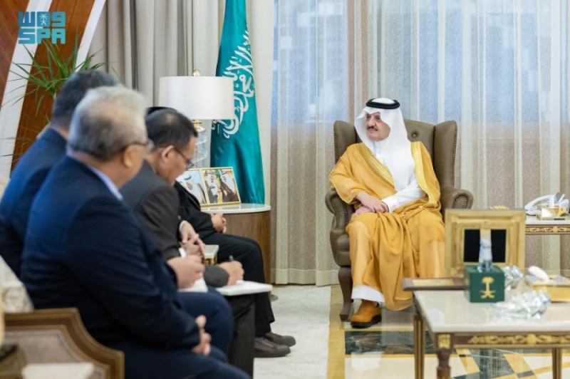 استقبال أمير الشرقية لسفير