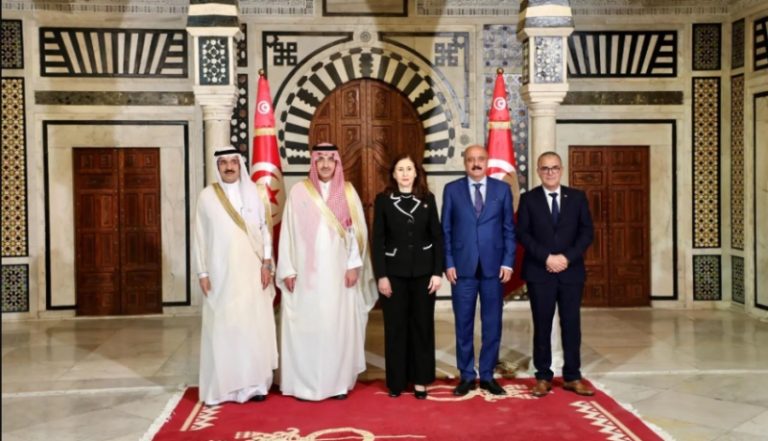 استقبال رئيسة الحكومة ووزير الصحة في تونس للرئيس التنفيذي للصندوق السعودي للتنمية