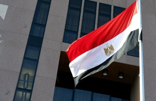 الأحزاب المصرية تشيد ببيان