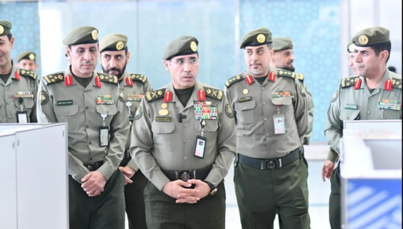 اللواء المربع يتفقد خدمات