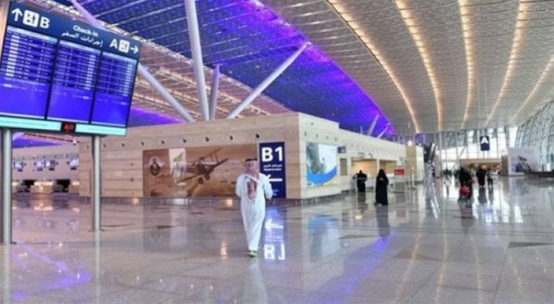 المطارات الدولية تدعو الركاب