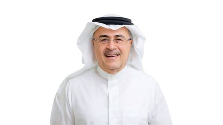 الناصر يؤكد: الطاقة المتجددة ليست بديلًا للنفط
