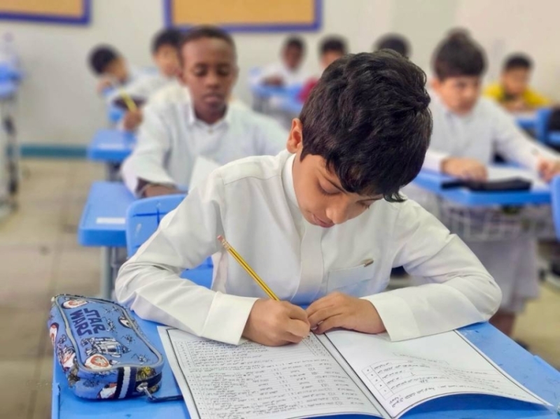 انطلاق اختبارات نهاية العام