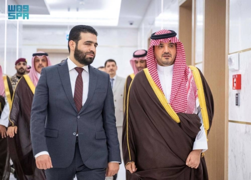 بحث وزير الداخلية ونظيره