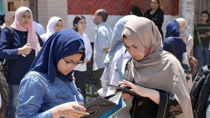 بدء اللجان.. تداول أسئلة