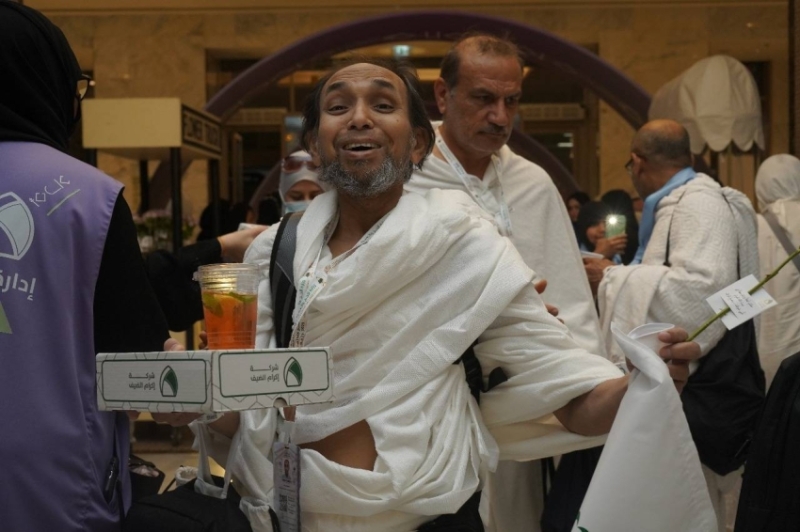 بدء تدفق حجاج الحج