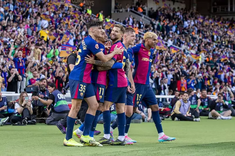 برشلونة يكشف موعد العودة