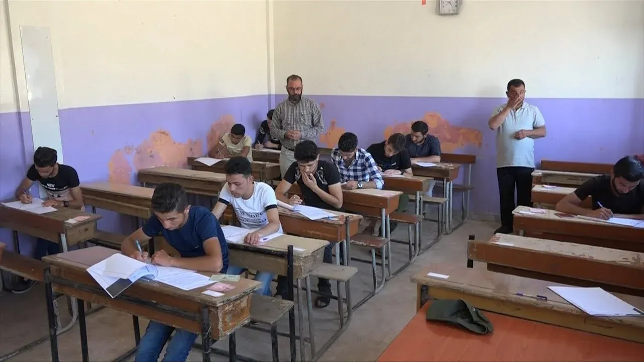 برنامج الصف التاسع والبكالوريا في سوريا