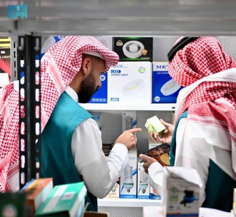 تجارة القصيم تنجز 2,180 زيارة تفتيشية في يونيو