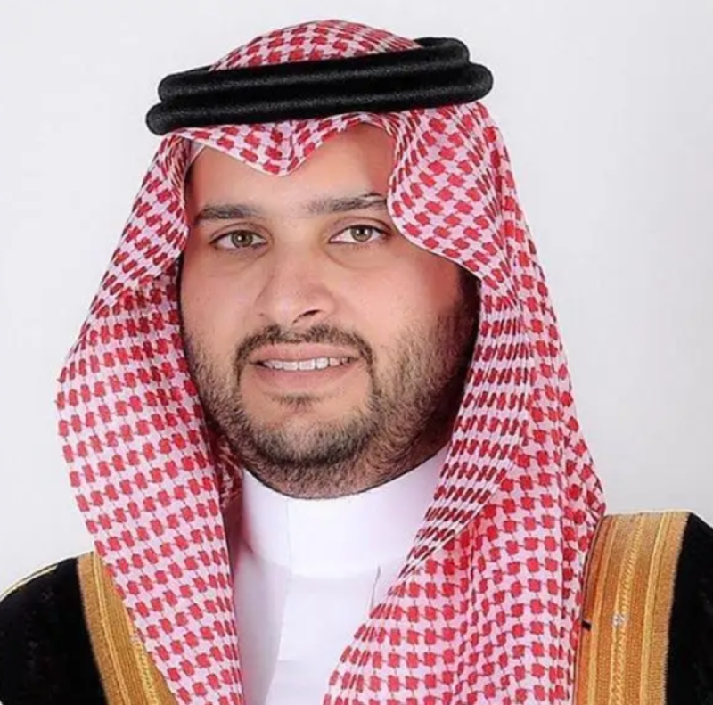ترأس الأمير تركي بن