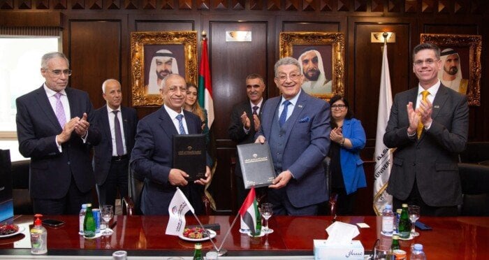 تعاون أكاديمي بين الأكاديمية