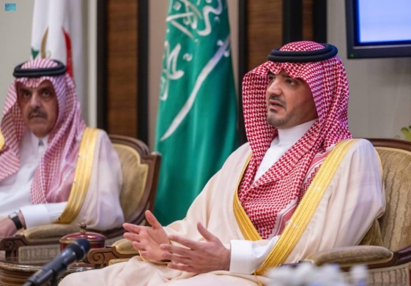 تفقد الأمير عبدالعزيز بن