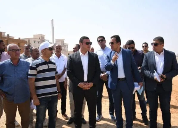 تفقد وزير الإسكان الطرق والمحاور ومشروع ديارنا السكني بالعاشر من رمضان