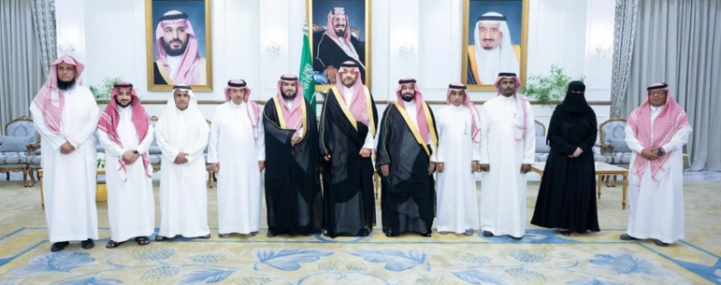 تكريم الطلاب الفائزين في