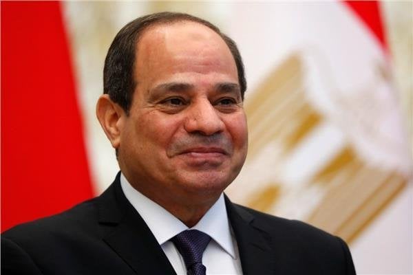 تهنئة الرئيس السيسي بعيد