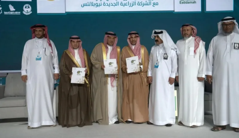 توقيع اتفاقية تعاون بين استدامة وصندوق التنمية الزراعية وشركة النباتات الجديدة