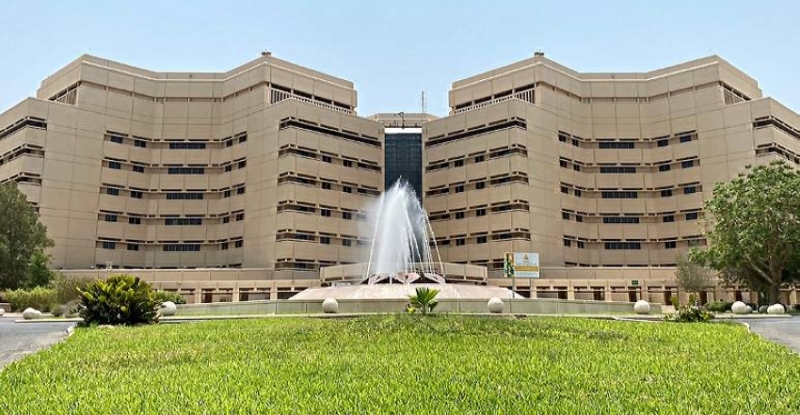 جامعة الملك عبدالعزيز تتألق
