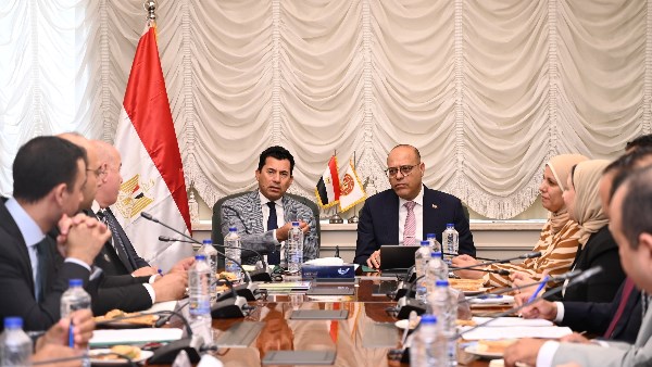 جبران وصبحي يناقشان توسيع