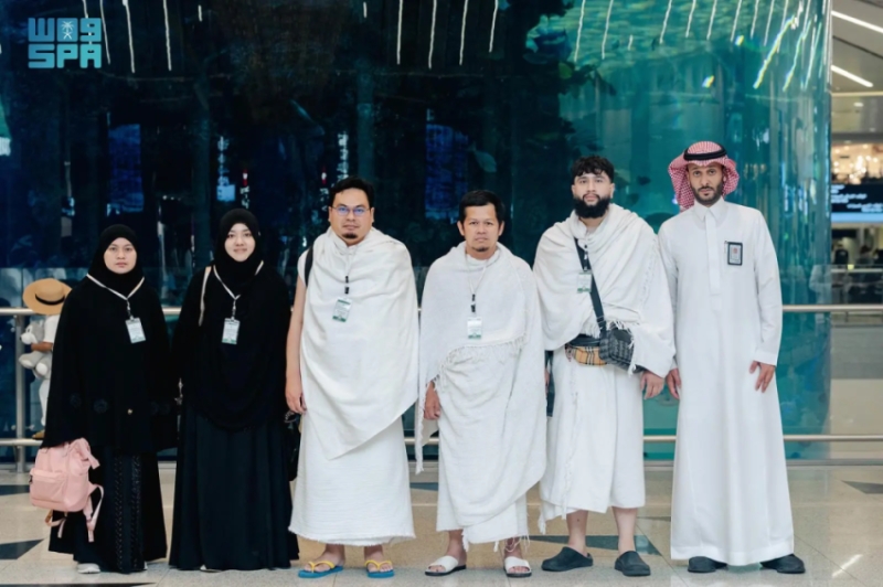 حجاج إندونيسيا يشيدون ببرنامج