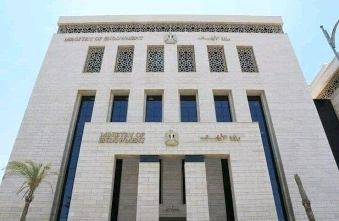ردًّا على ندب أئمة..