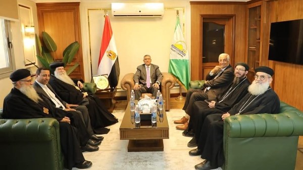 زيارة تهنئة من إيبارشية